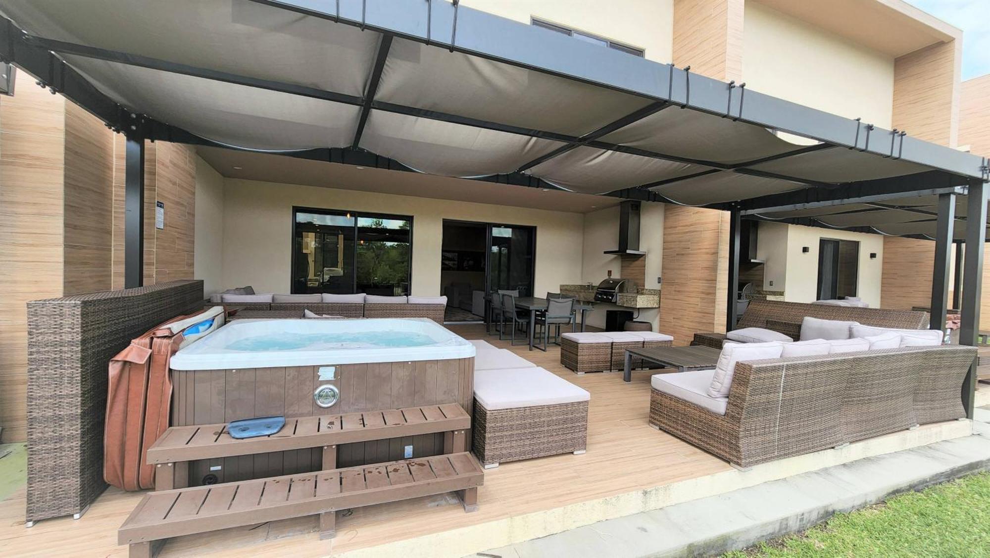 Hébergement de vacances 3053 Magic Village 3 Jacuzzi Bbq 6min Orlando